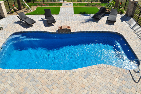 SOUTHPORT Custom swimming pool in Terrell Hills, TX by Copano Pools and Spas